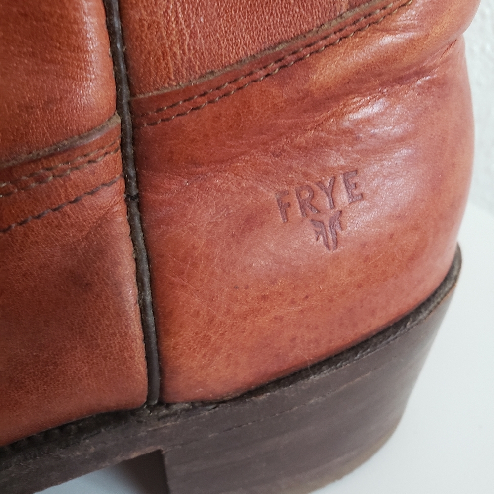 Frye Chestnut Brown Leather Western Pull-On Boots - Picture 6 of 15